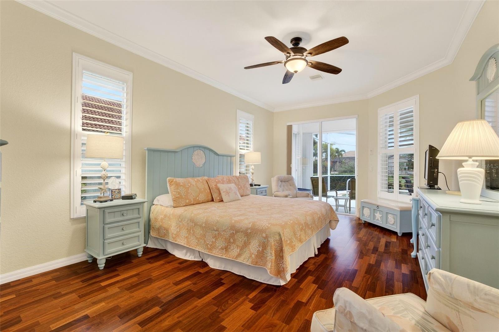 VENETIA PH 4 - Residential