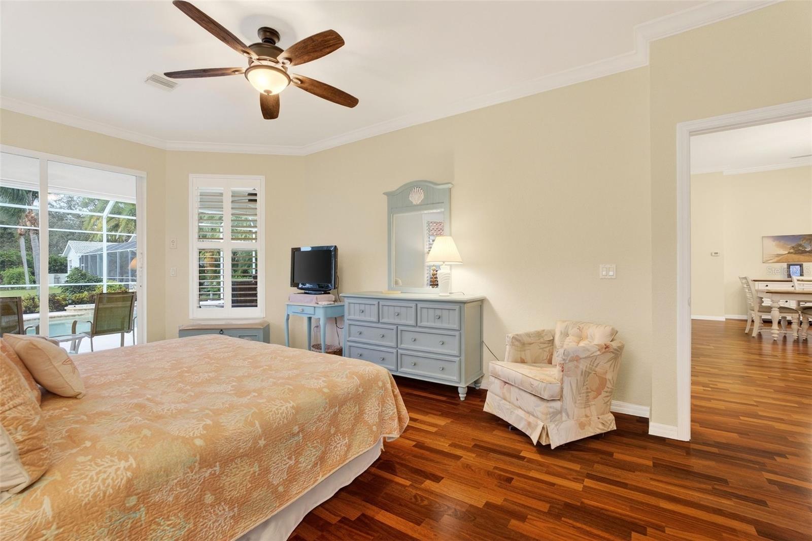 VENETIA PH 4 - Residential