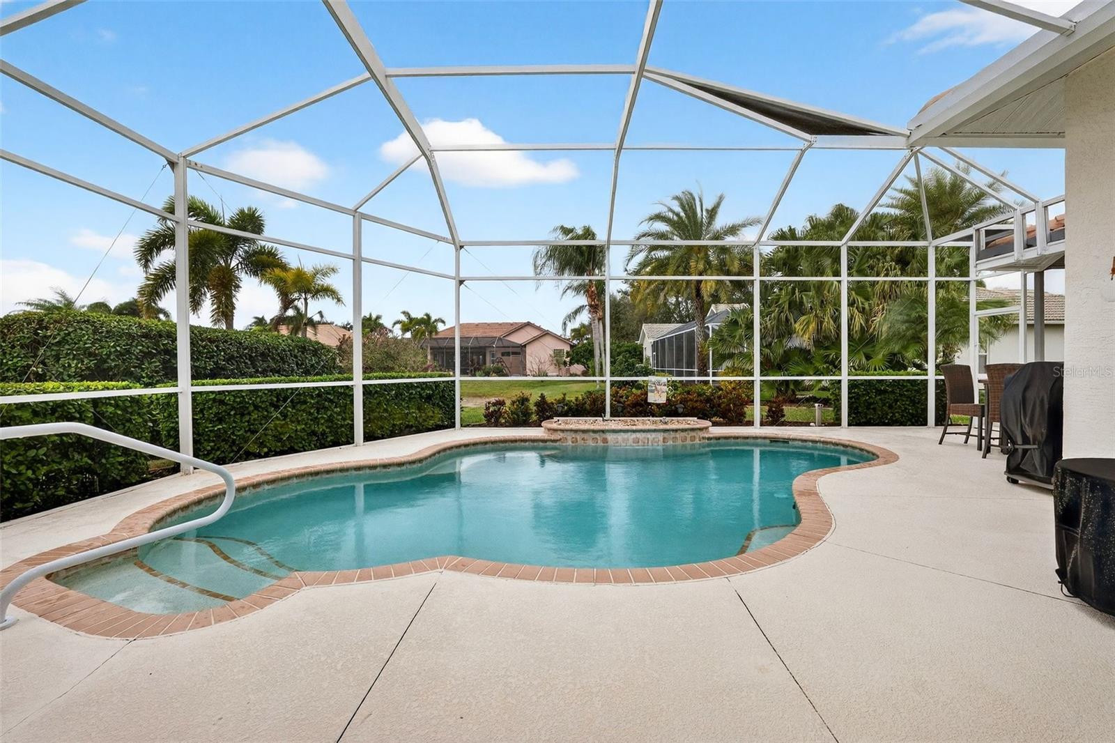 VENETIA PH 4 - Residential