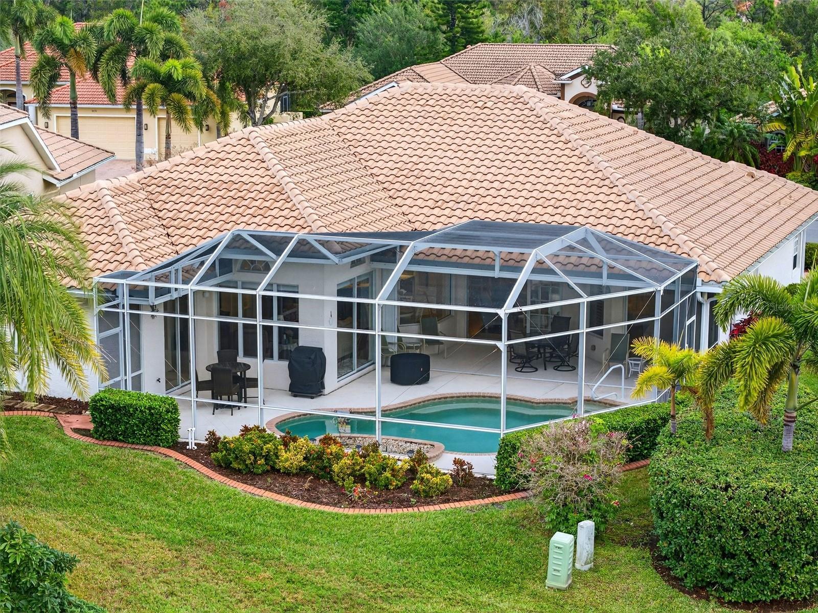 VENETIA PH 4 - Residential