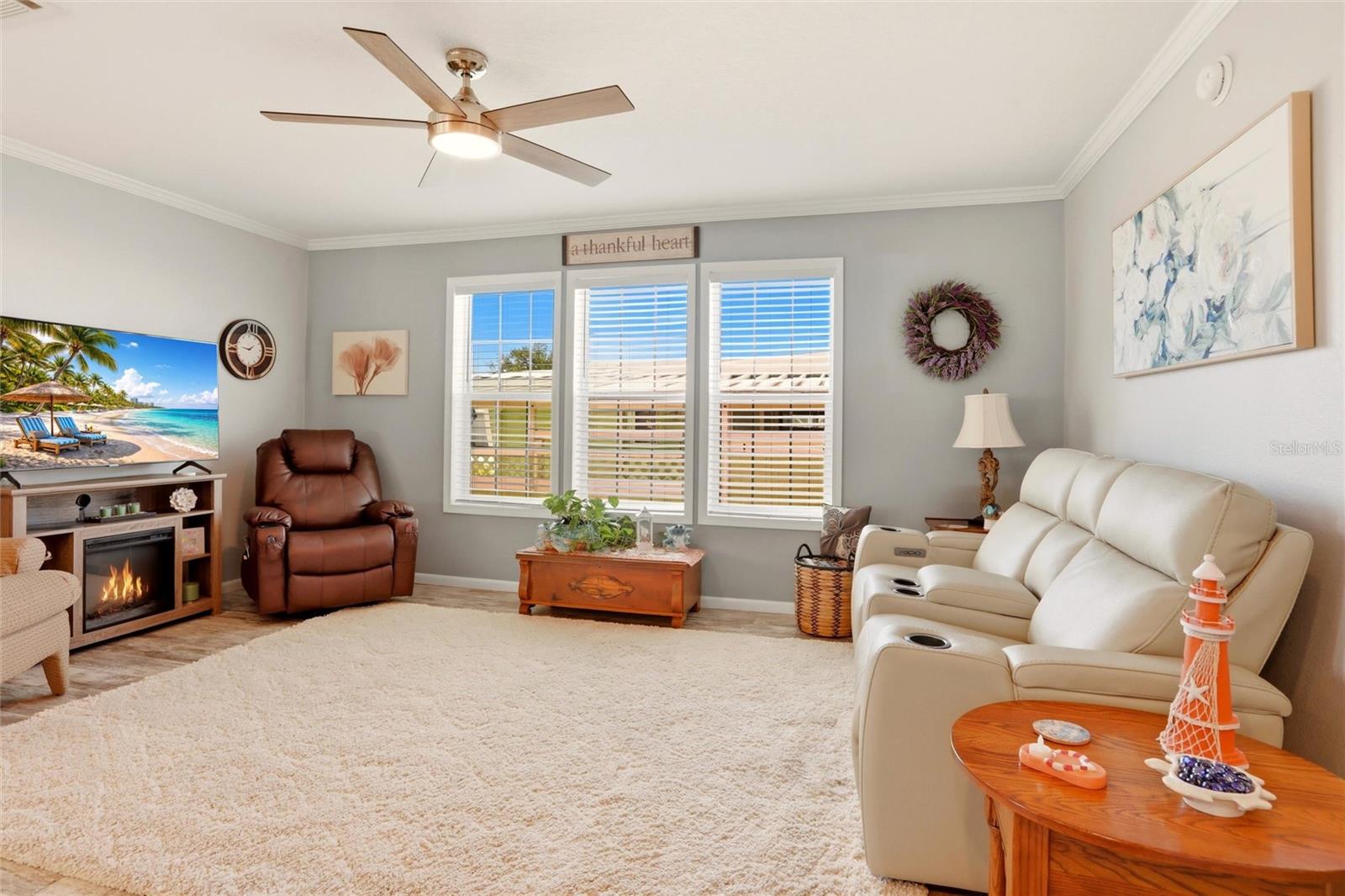 HARBOR VIEW ON THE BAY - Residential