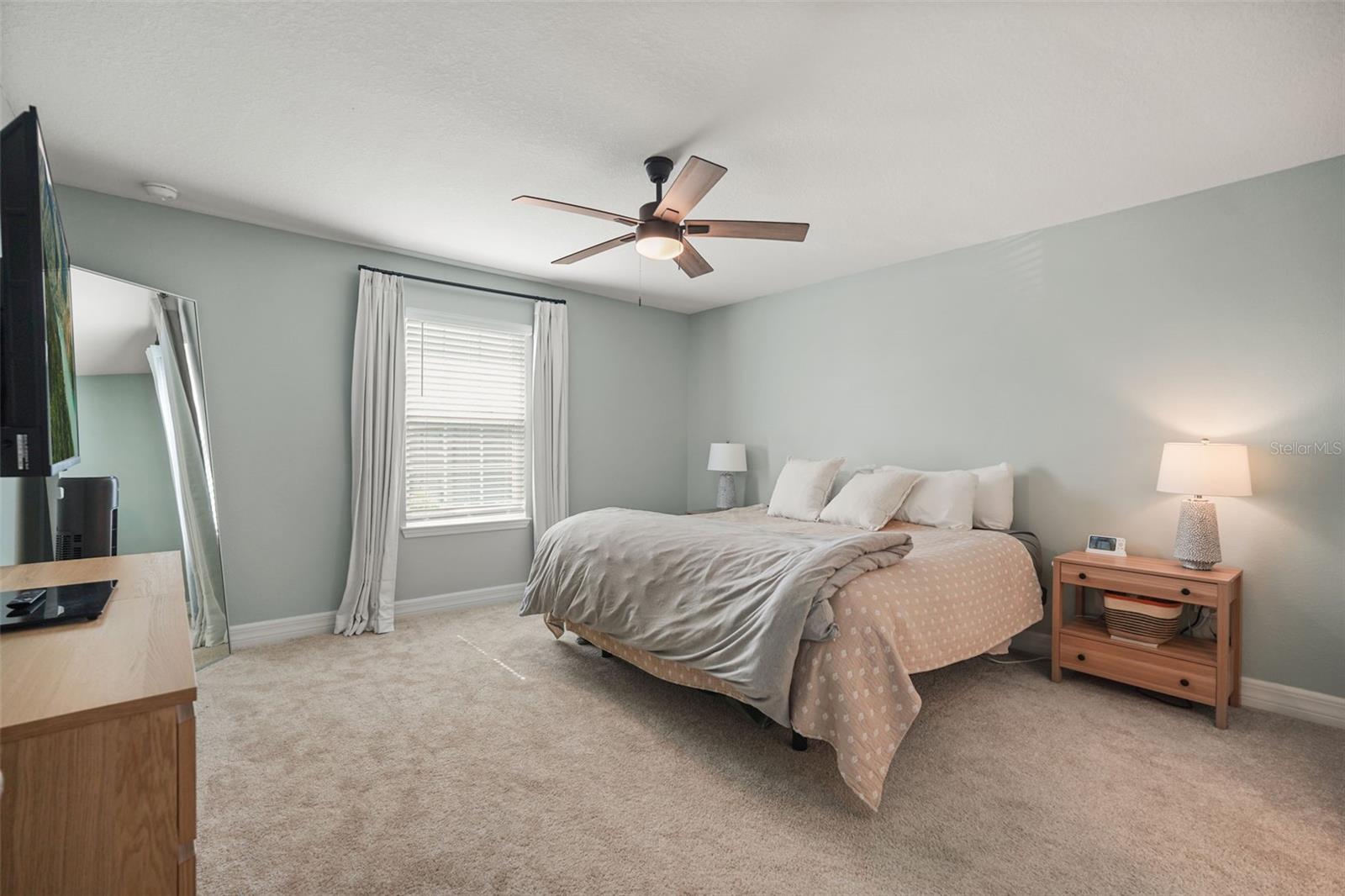 PRAIRIE OAKS - Residential