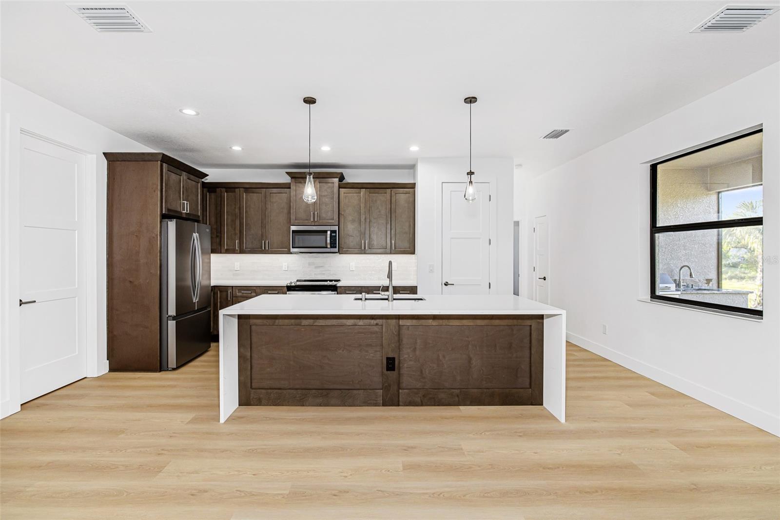 ROTONDA WEST PEBBLE BEACH - Residential