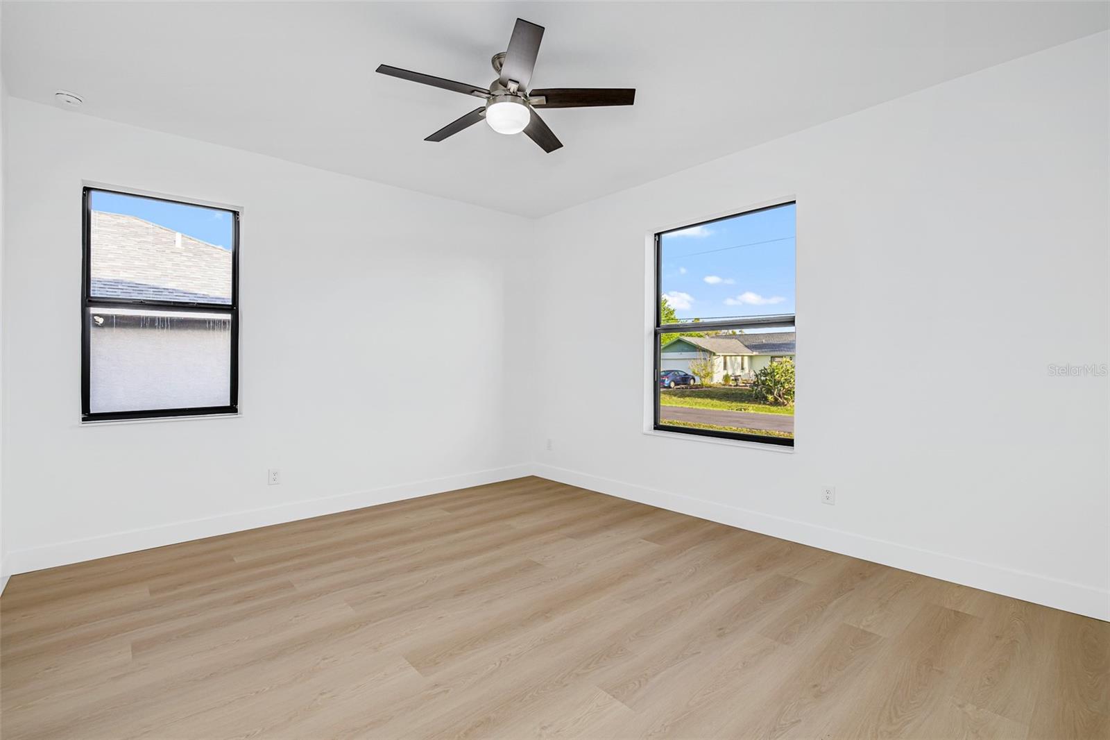 ROTONDA WEST PEBBLE BEACH - Residential