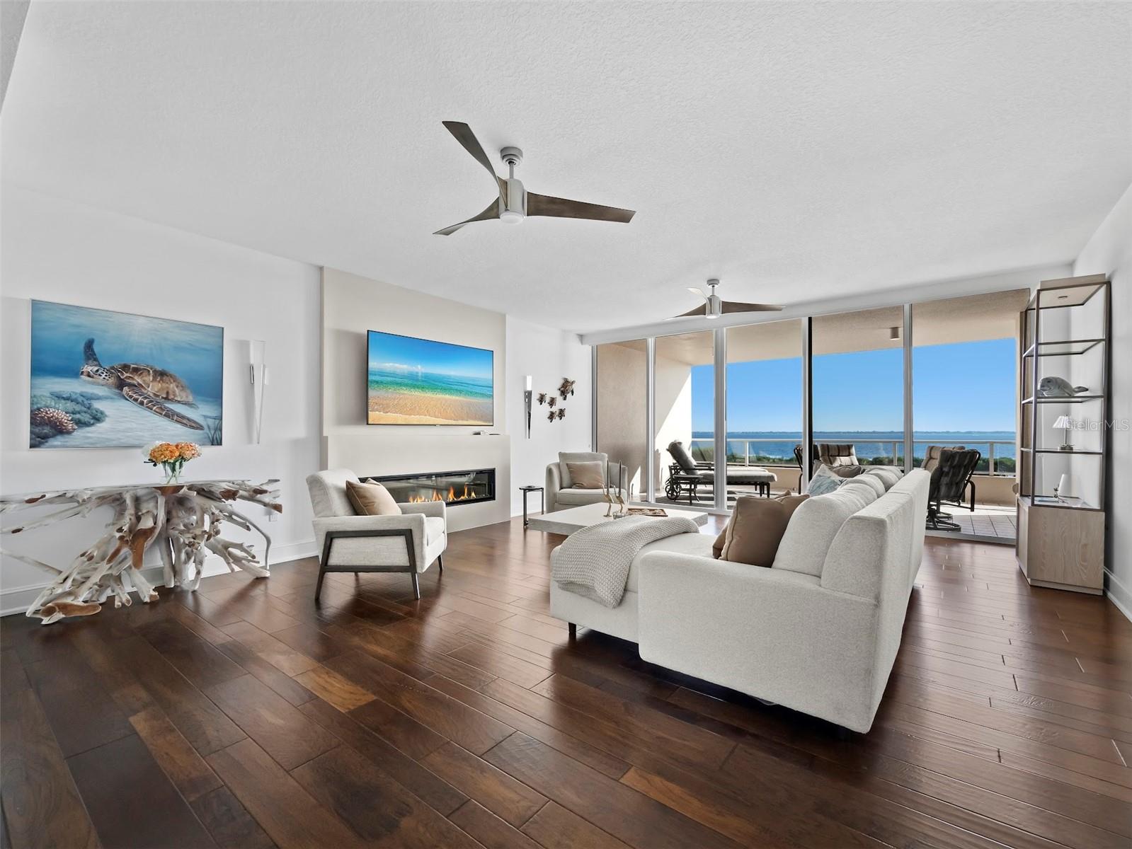 3060 GRAND BAY BOULEVARD 124, LONGBOAT KEY, FL, 34228 4 3060 GRAND BAY BOULEVARD 124