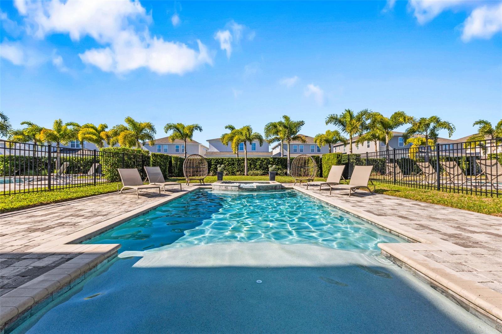 REUNION WEST PH 4 - Residential Lease