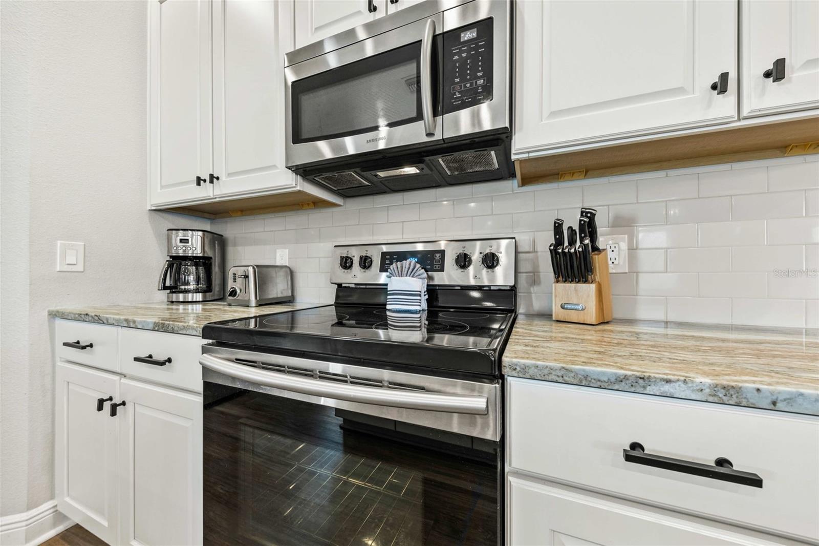 REUNION WEST PH 4 - Residential Lease