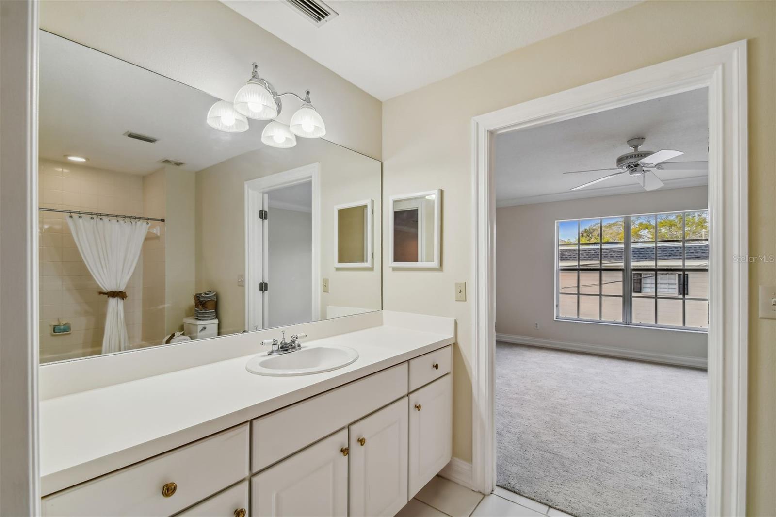 Photo 43 of 67 of 2504 W TENNESSEE AVENUE A townhome