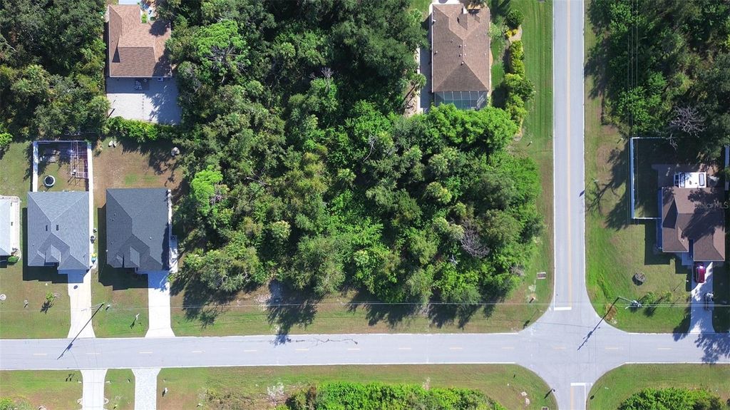 Photo of 197 Cougar Way, Rotonda West, FL 33947 (MLS # C7518423)