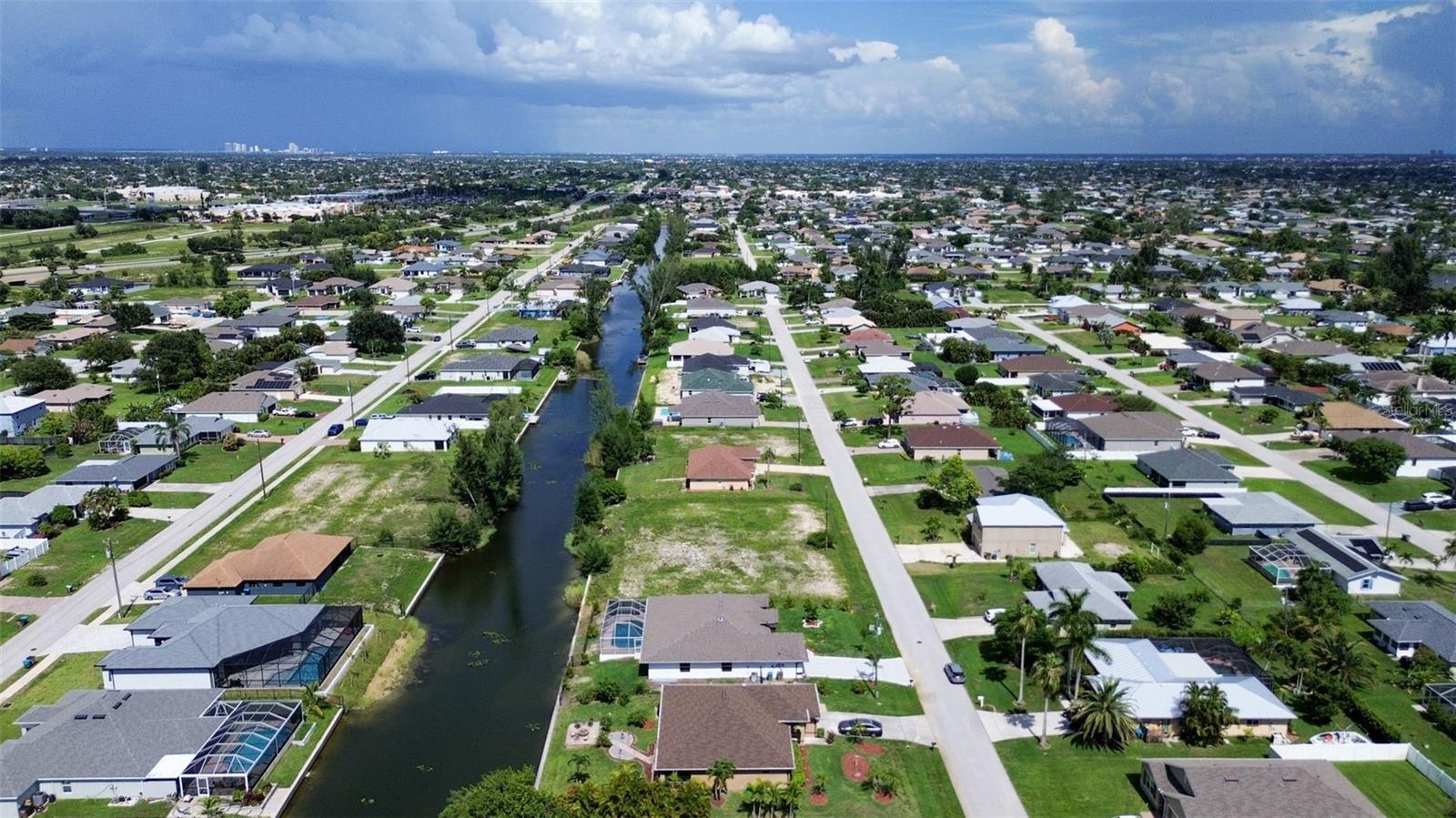 CAPE CORAL - Residential