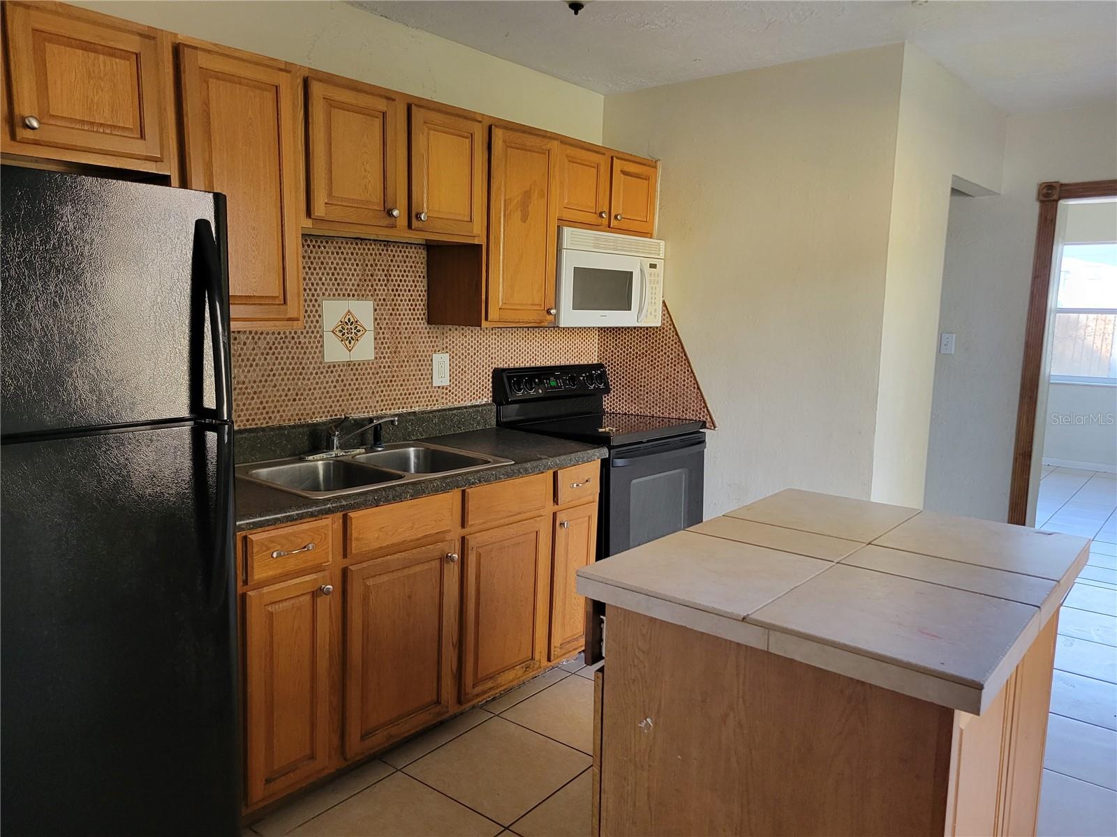 HARRIS T C & A H SUB - Residential