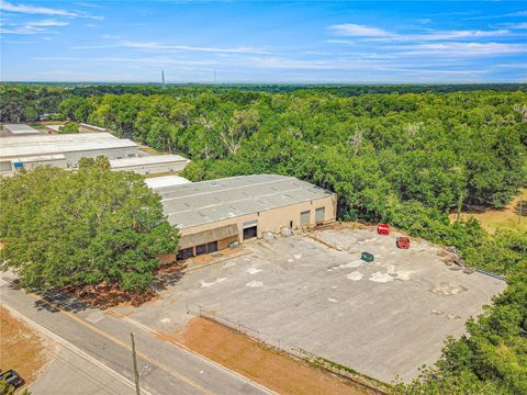 Tiny photo for 1031 NE 16th Street, Ocala, FL 34470 (MLS # OM725032)