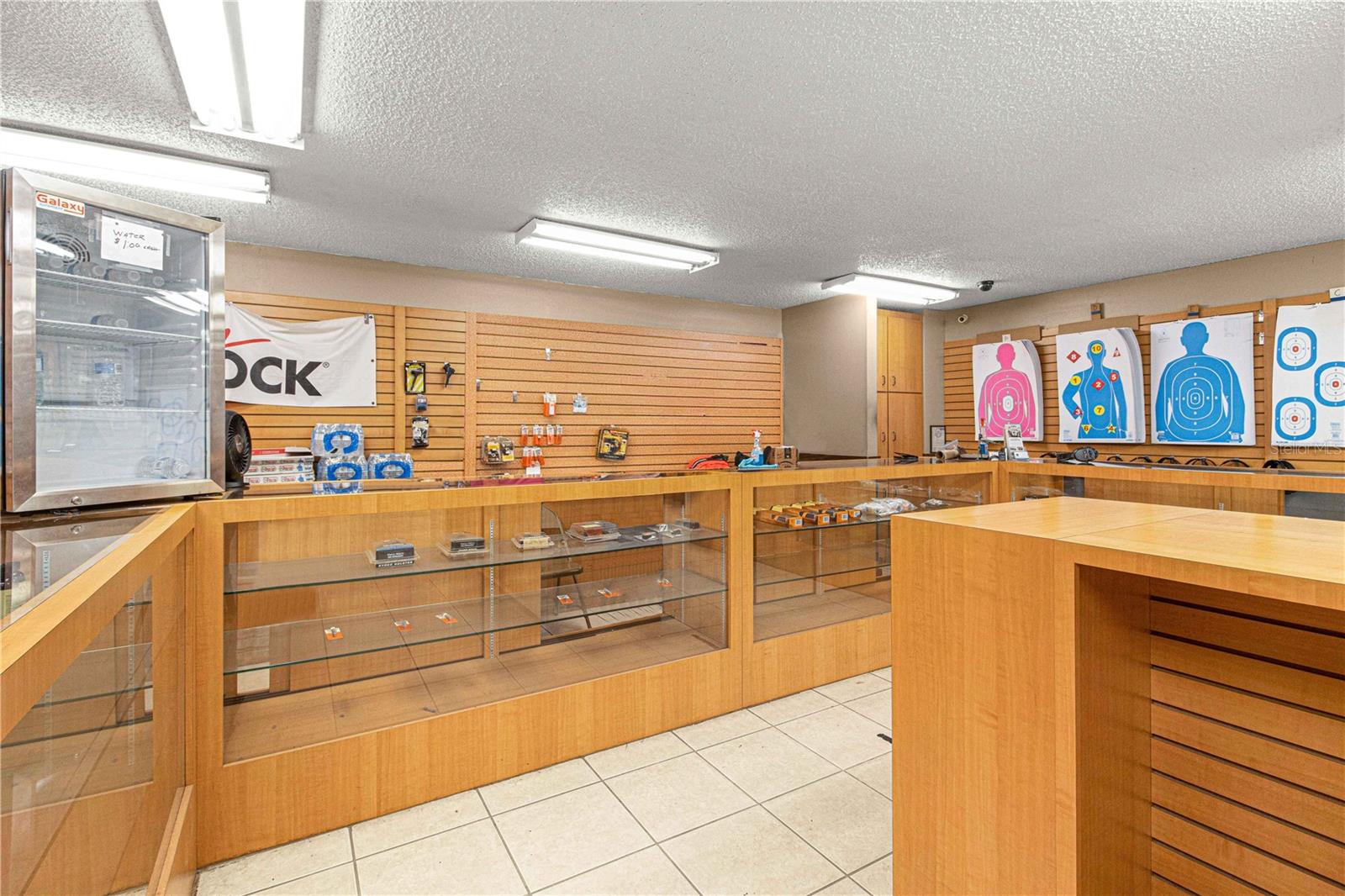 ANTHONY INDUST PARK - Commercial Sale