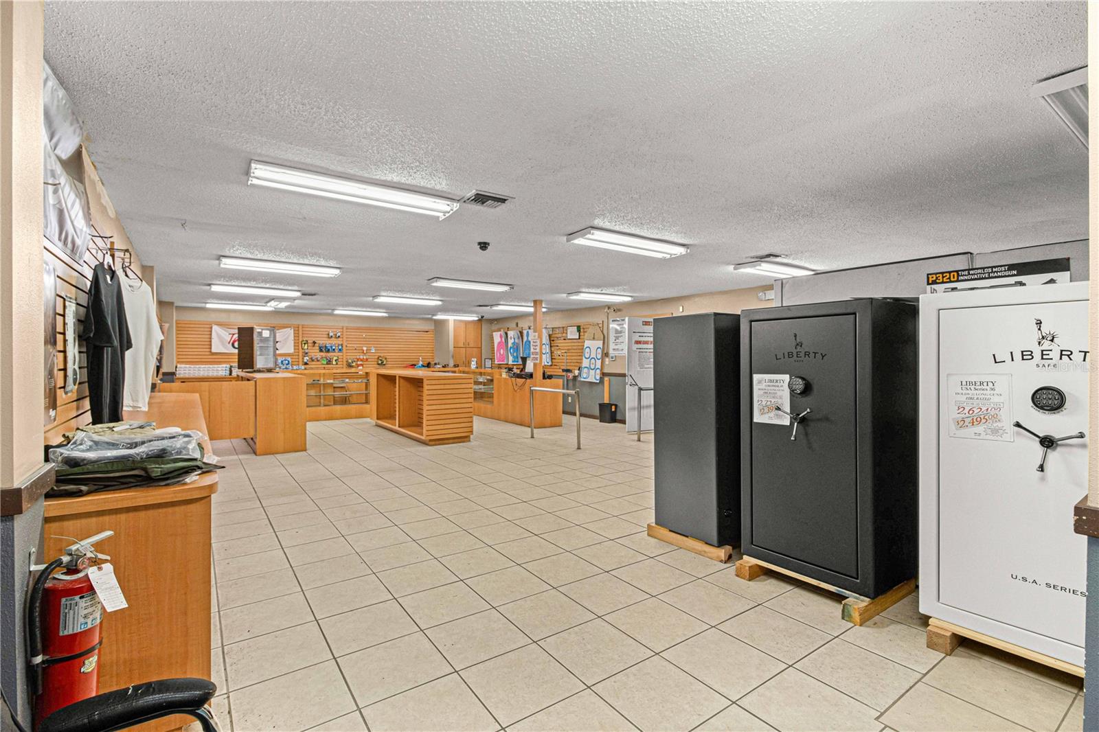 ANTHONY INDUST PARK - Commercial Sale