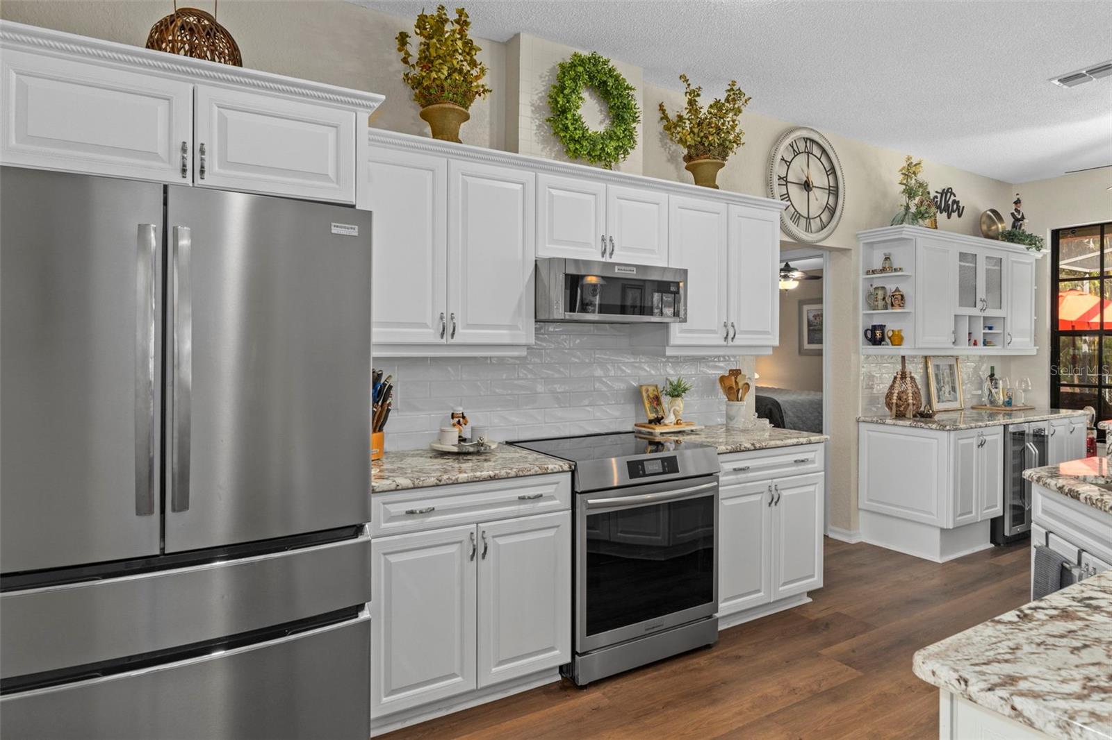 SPRING HILL - Residential