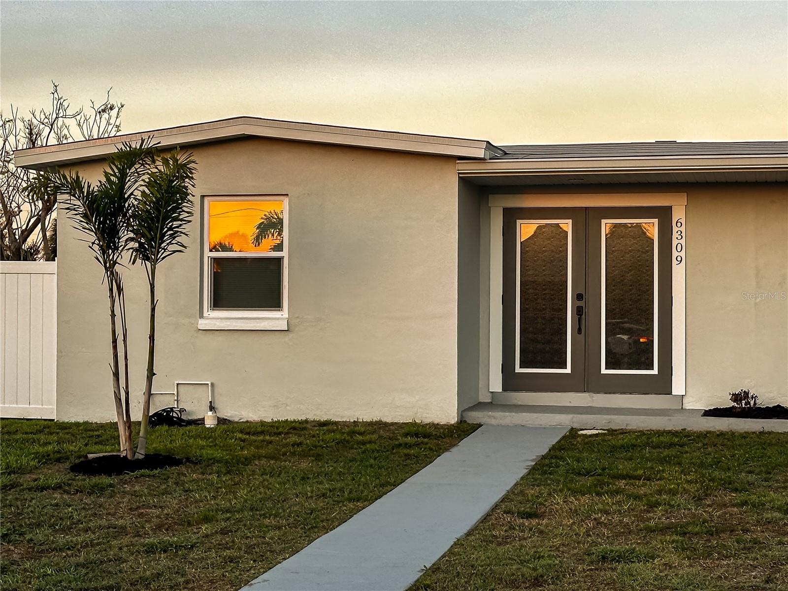 PORT CHARLOTTE SUB 13 - Residential