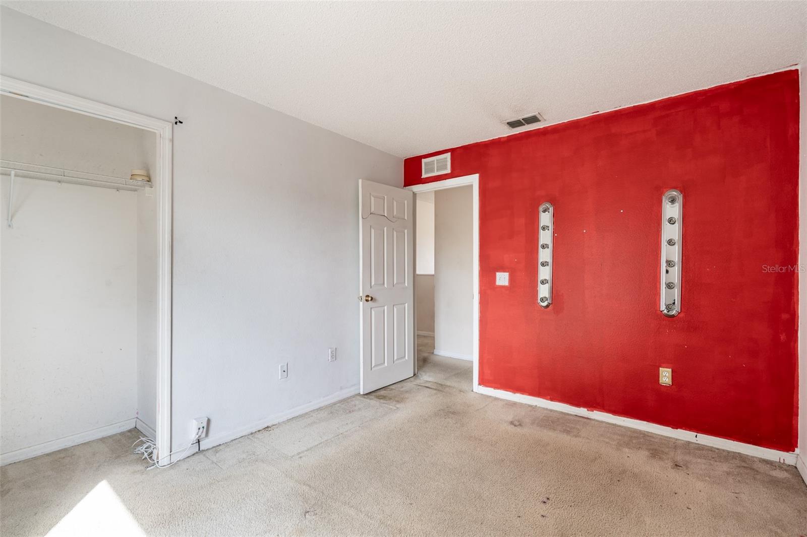 LAKE JESSAMINE ESTATES - Residential