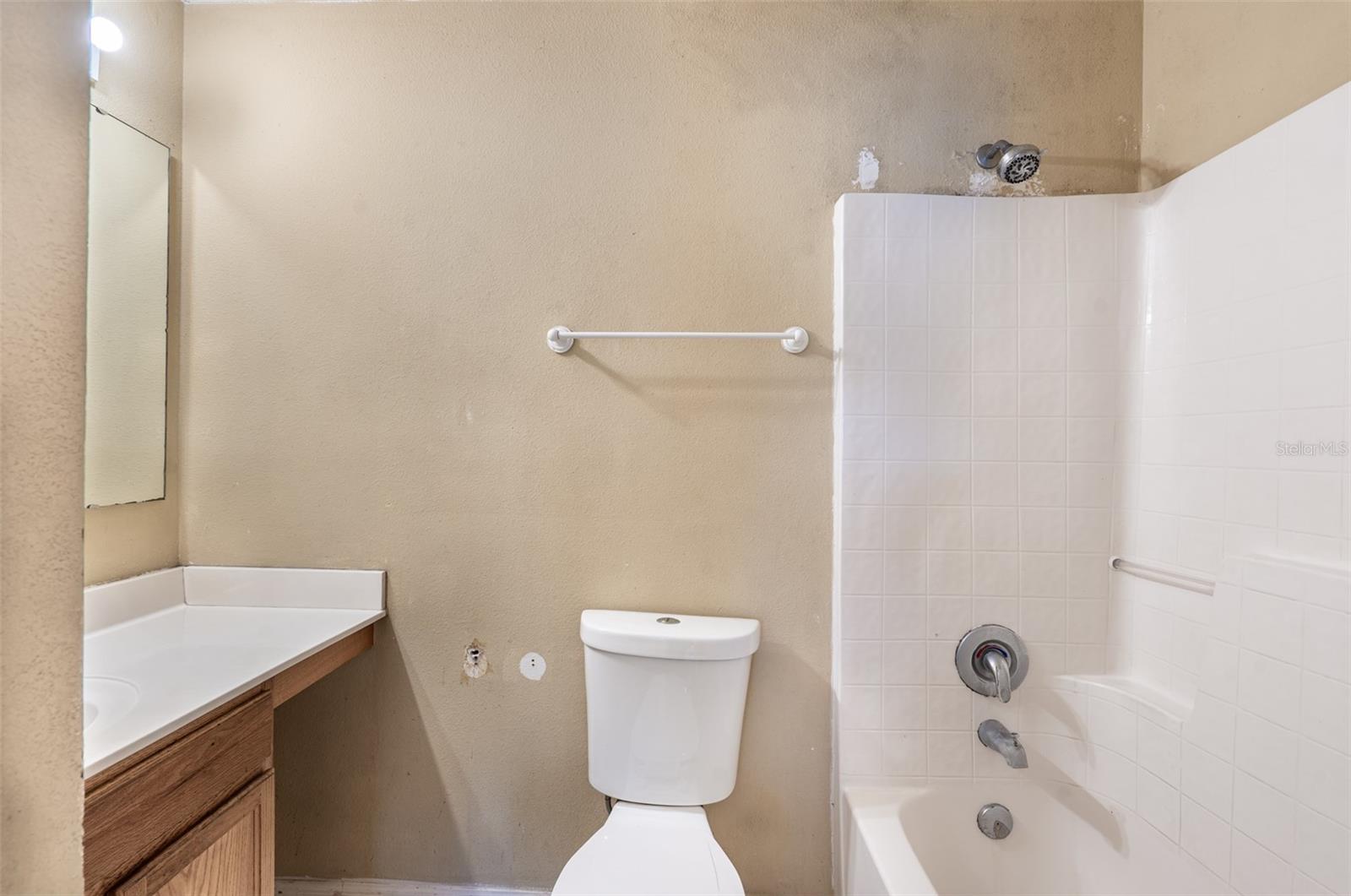 LAKE JESSAMINE ESTATES - Residential