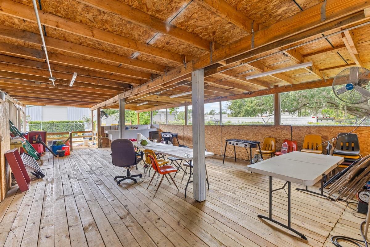 WILLIS R MUNGERS LAND SUB - Commercial Sale