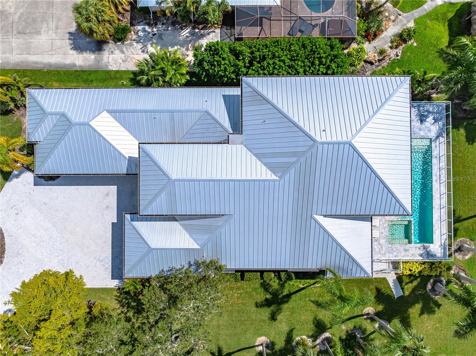 0000 - NOT PART OF A SUBDIVISION - Residential