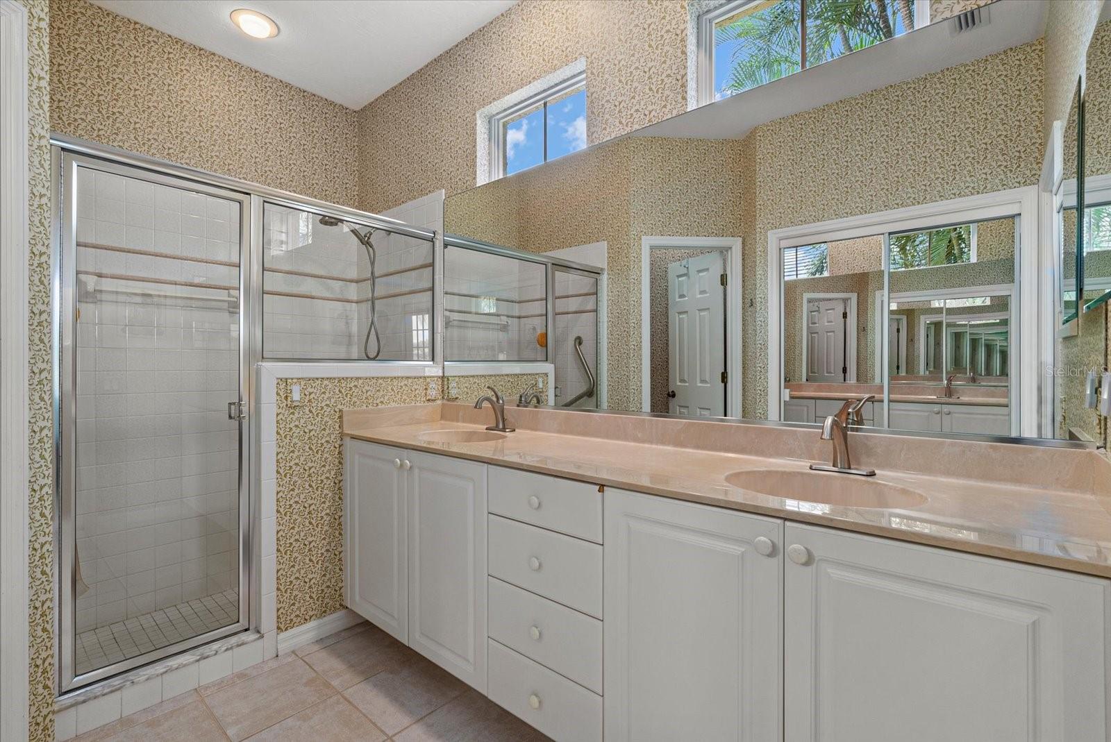 UNIVERSITY PARK - Residential