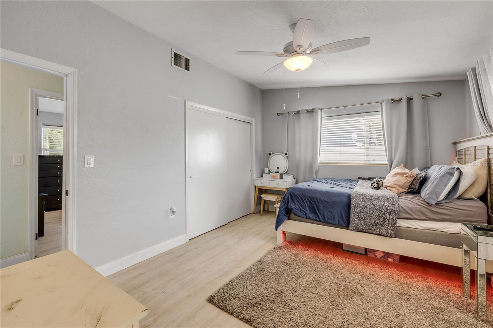 INLET SHORES - Residential