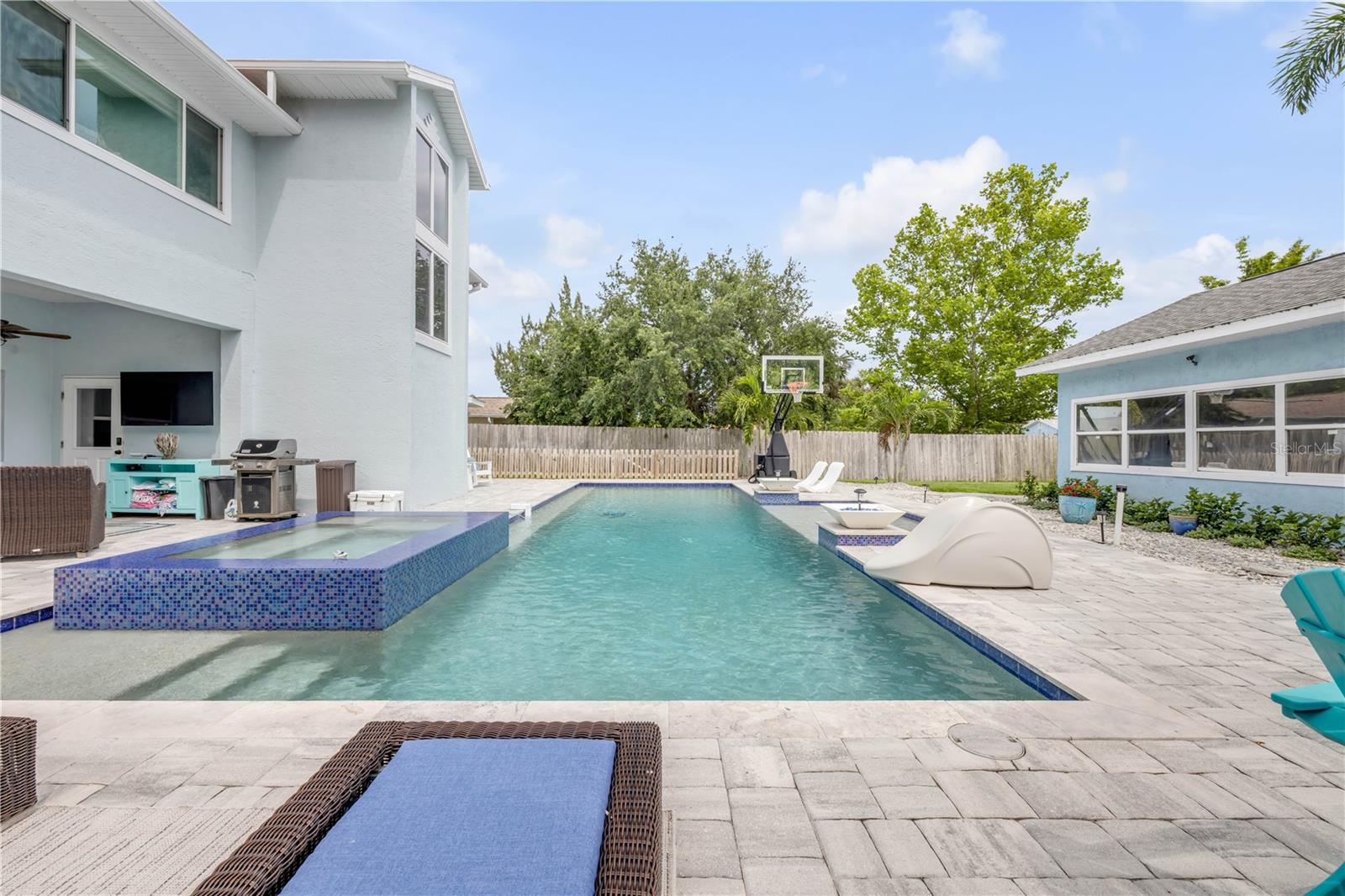 INLET SHORES - Residential