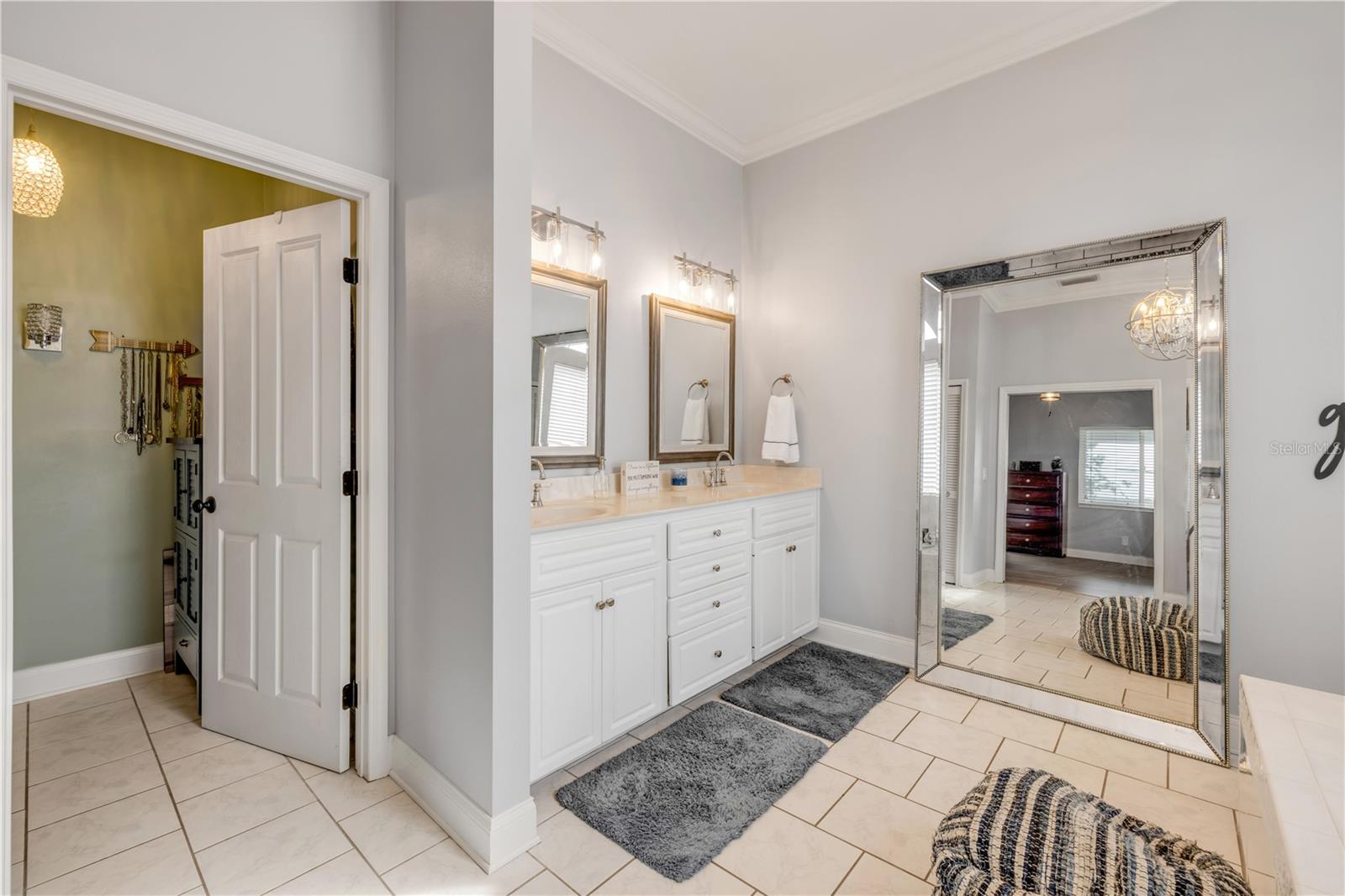 INLET SHORES - Residential