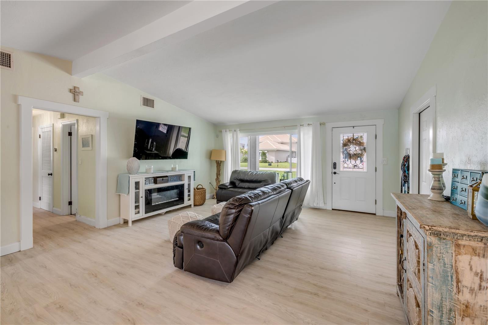 INLET SHORES - Residential