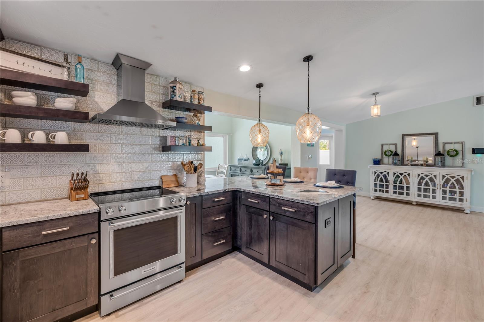 INLET SHORES - Residential