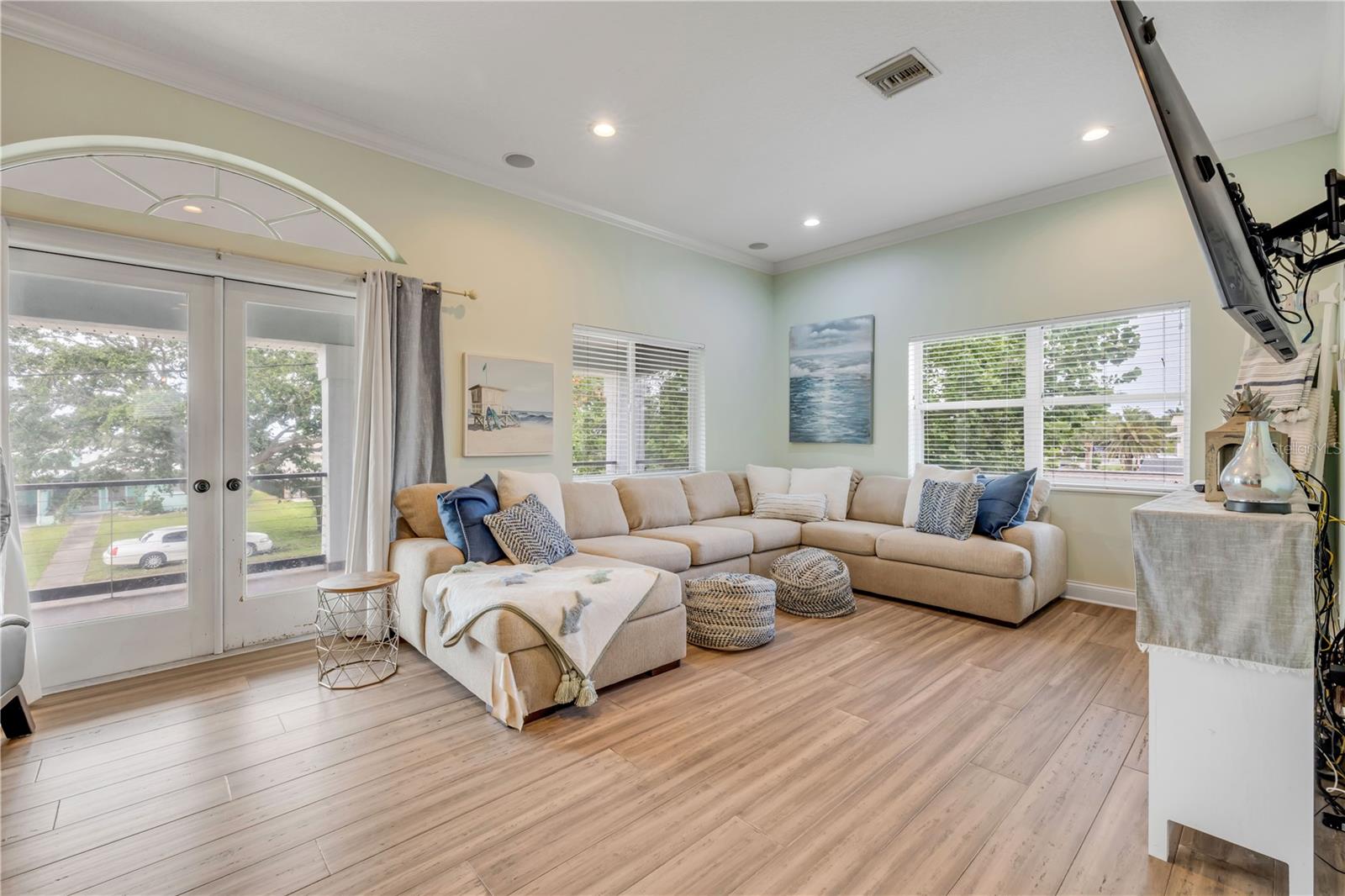 INLET SHORES - Residential