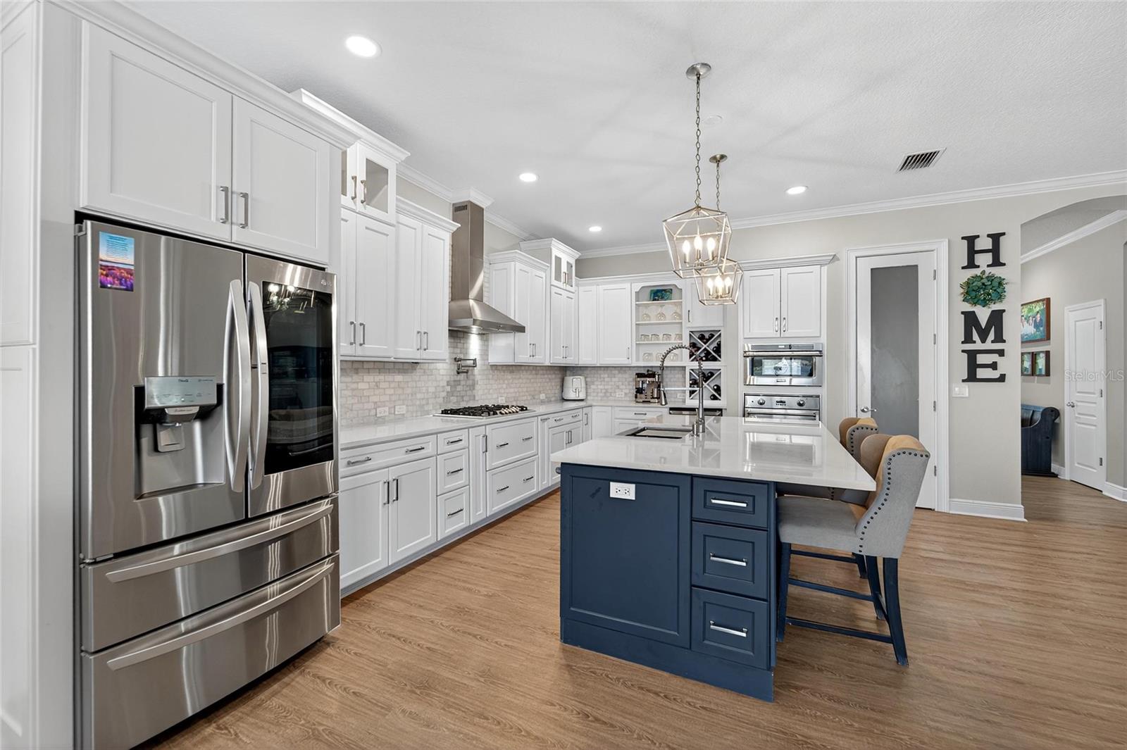 MIRABAY PH 3A-1 - Residential