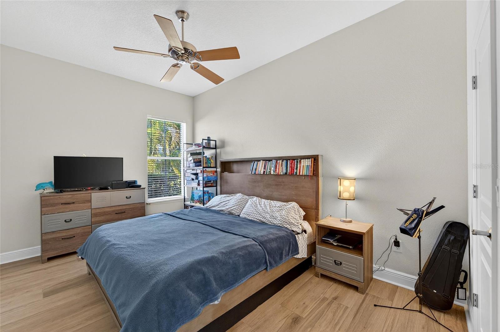 MIRABAY PH 3A-1 - Residential