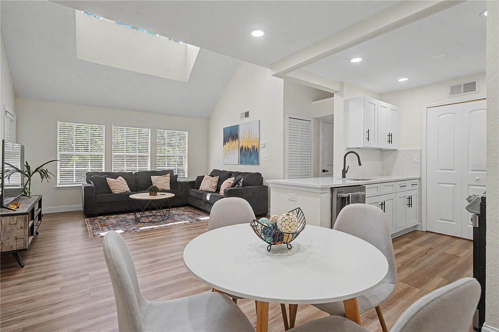 3266 Haviland Court 303, Palm Harbor
