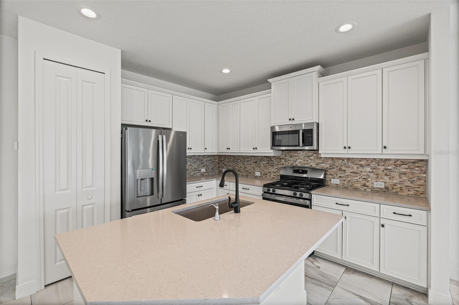 CANOE CREEK PH II SUBPH IIA & IIB - Residential