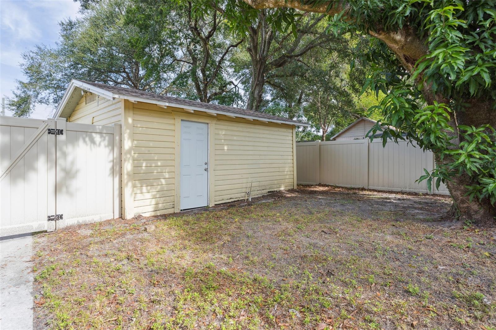 PEELERS SUB - Residential Lease