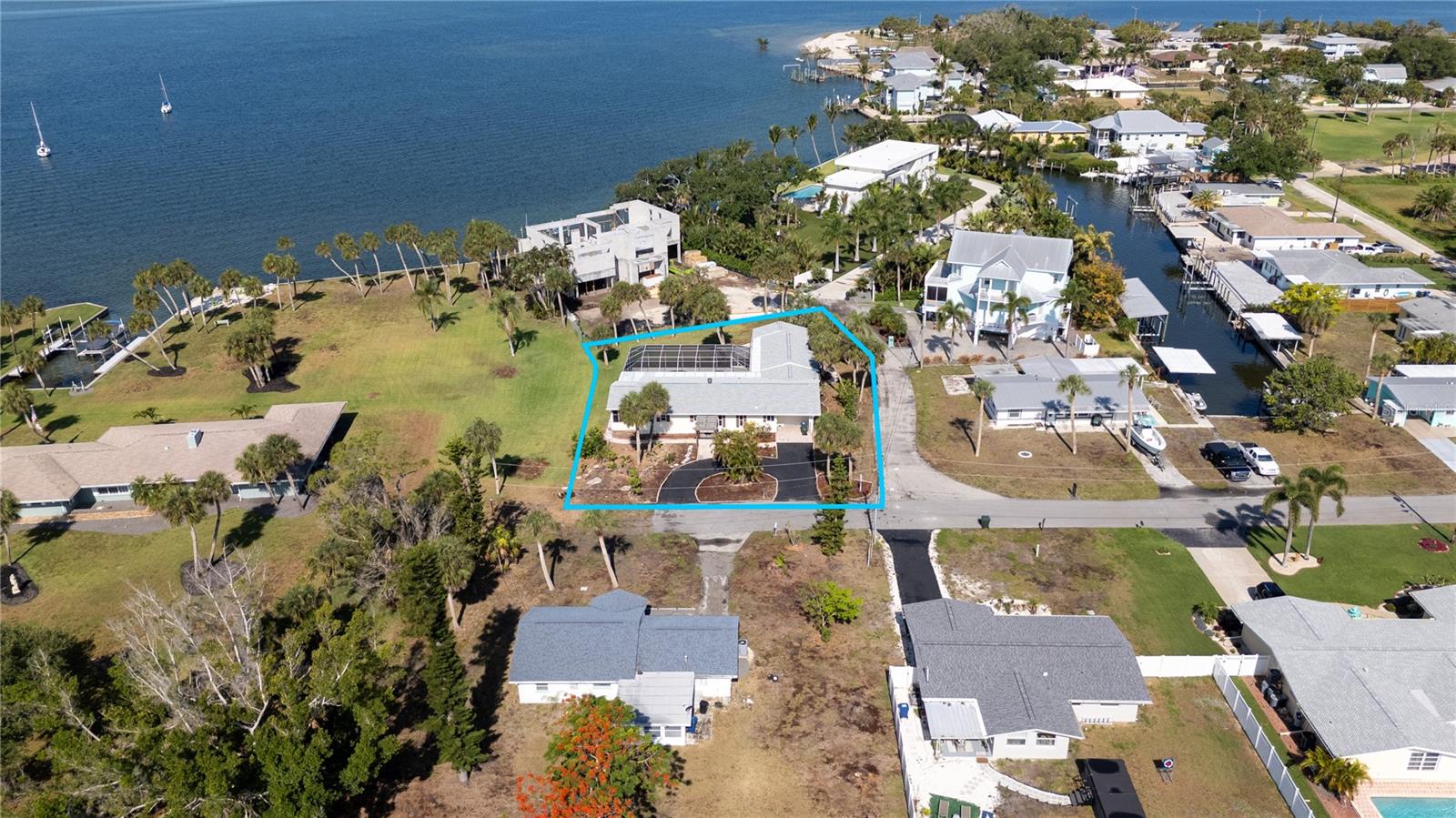 PALM GROVE IN ENGLEWOOD - Residential