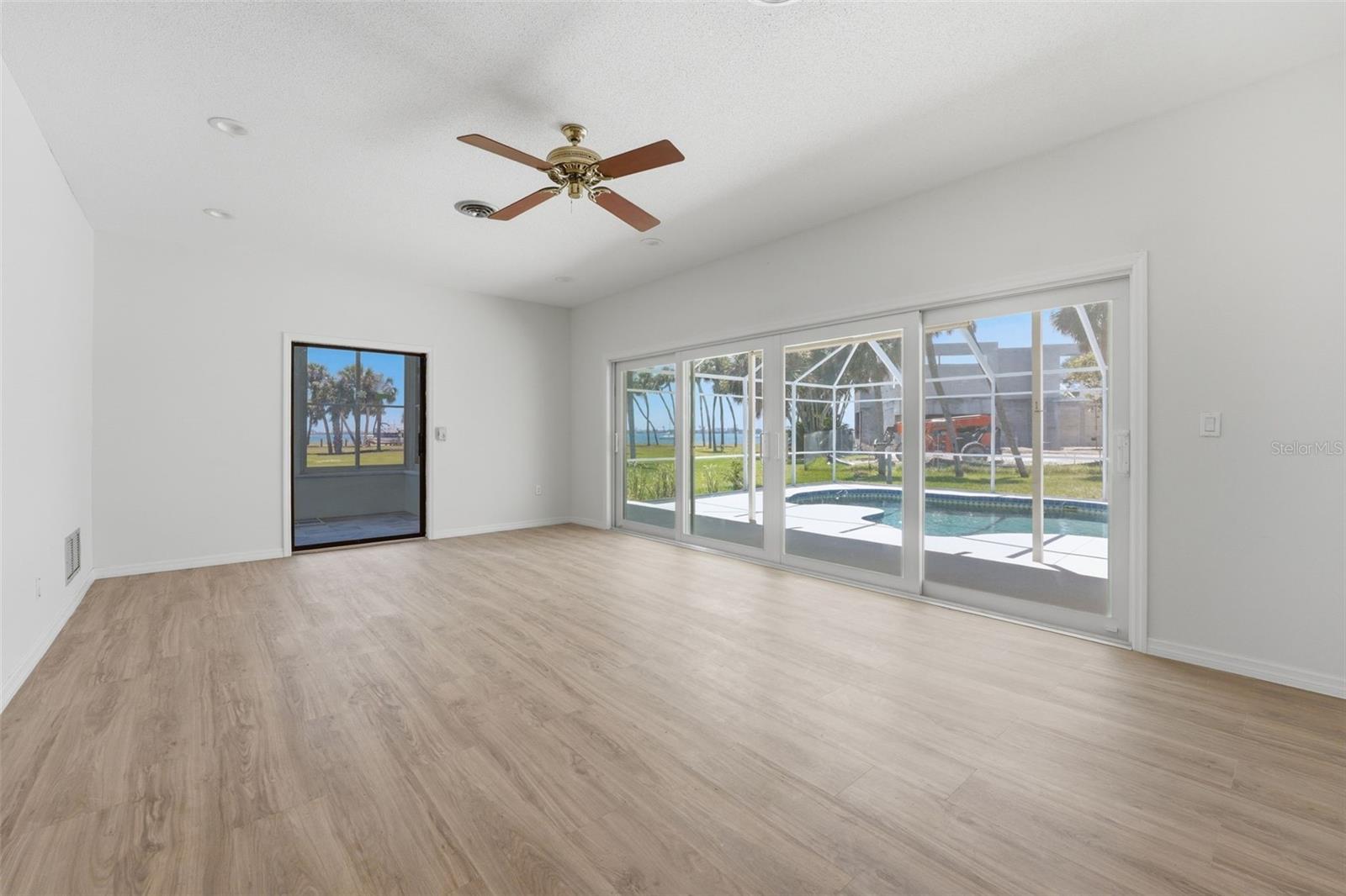 PALM GROVE IN ENGLEWOOD - Residential