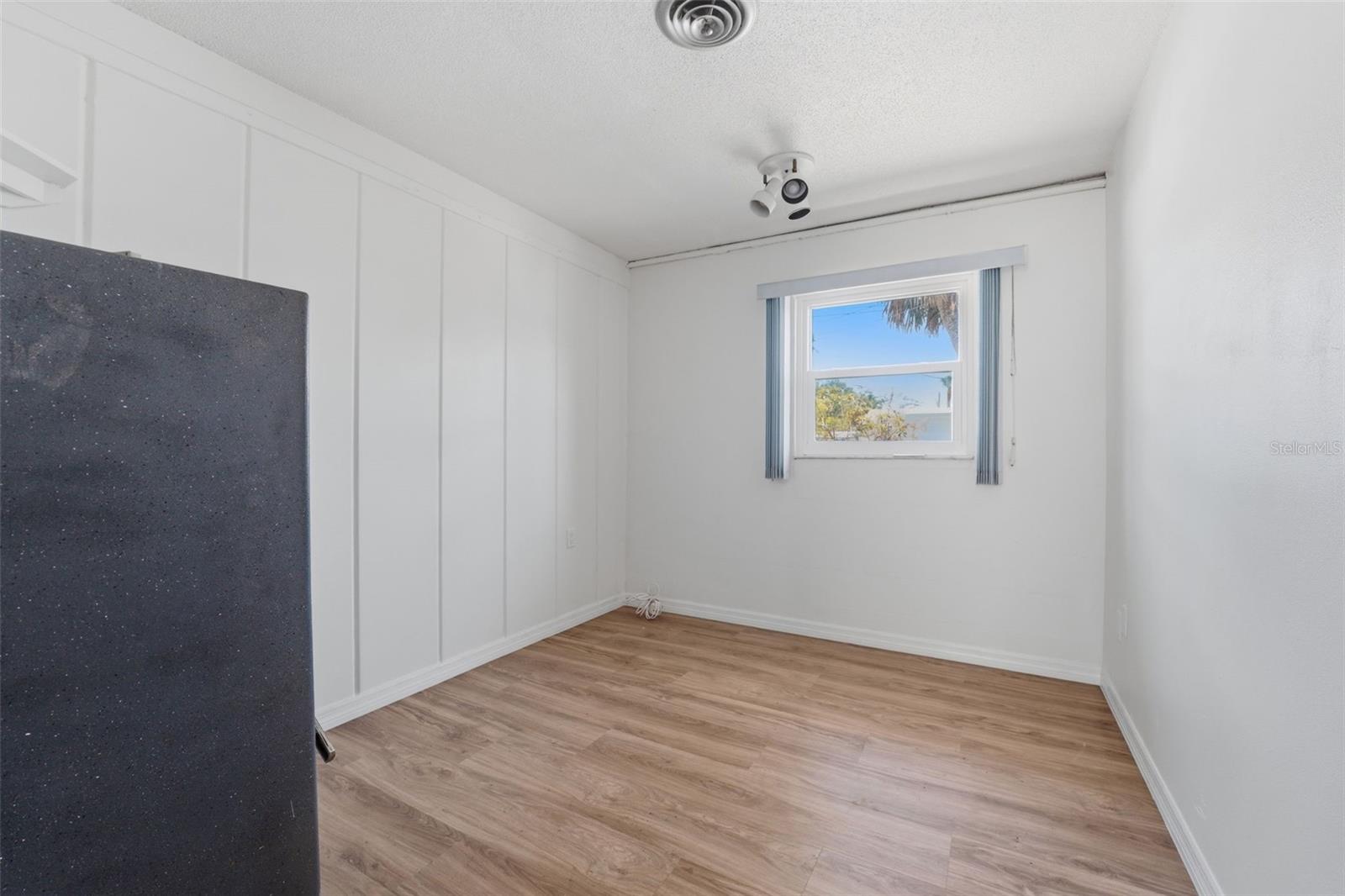 PALM GROVE IN ENGLEWOOD - Residential