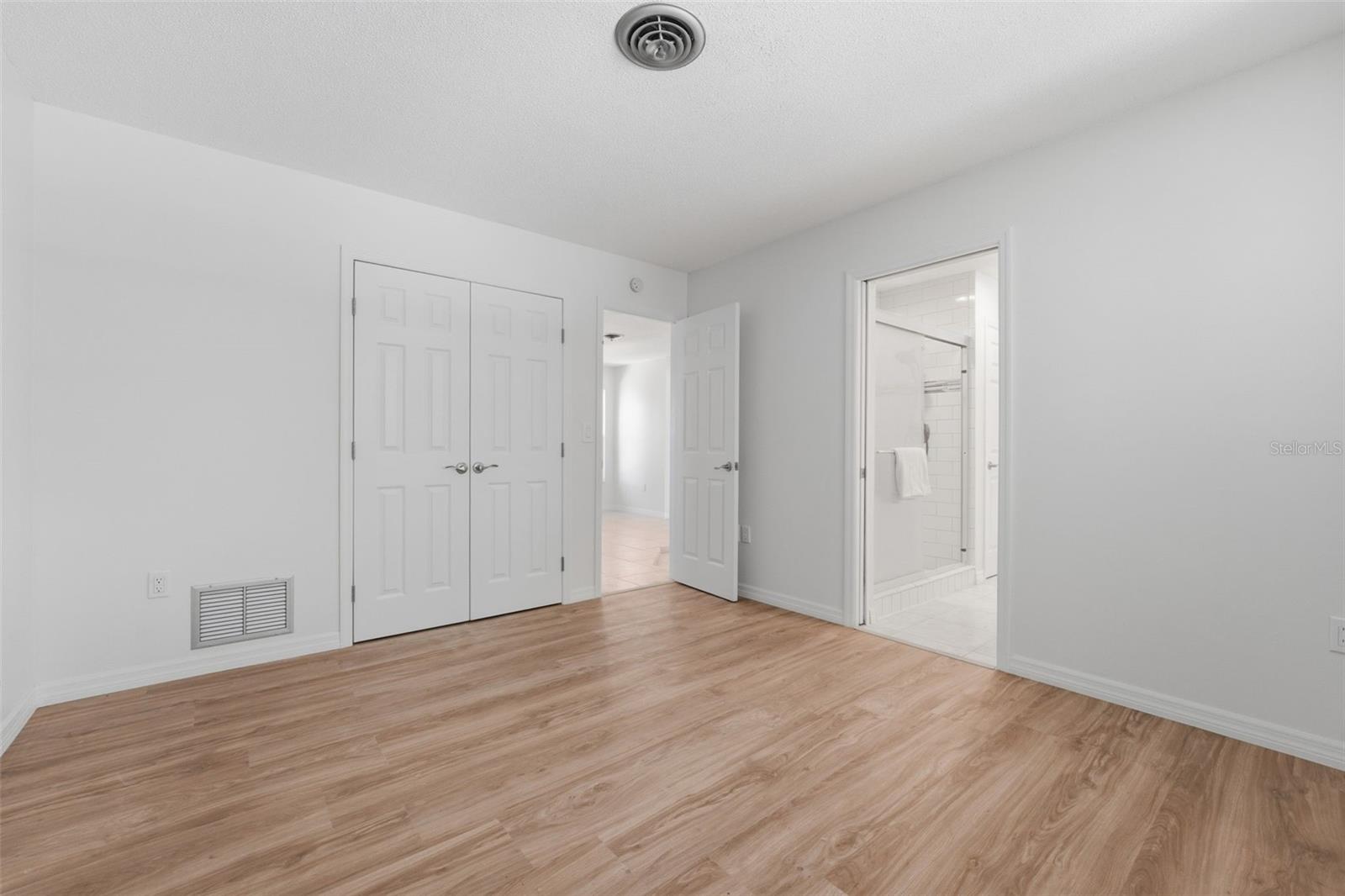 PALM GROVE IN ENGLEWOOD - Residential