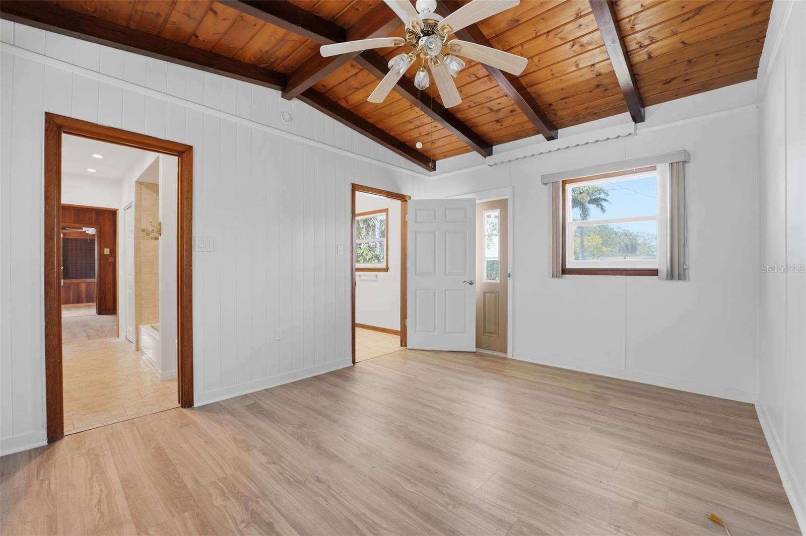PALM GROVE IN ENGLEWOOD - Residential