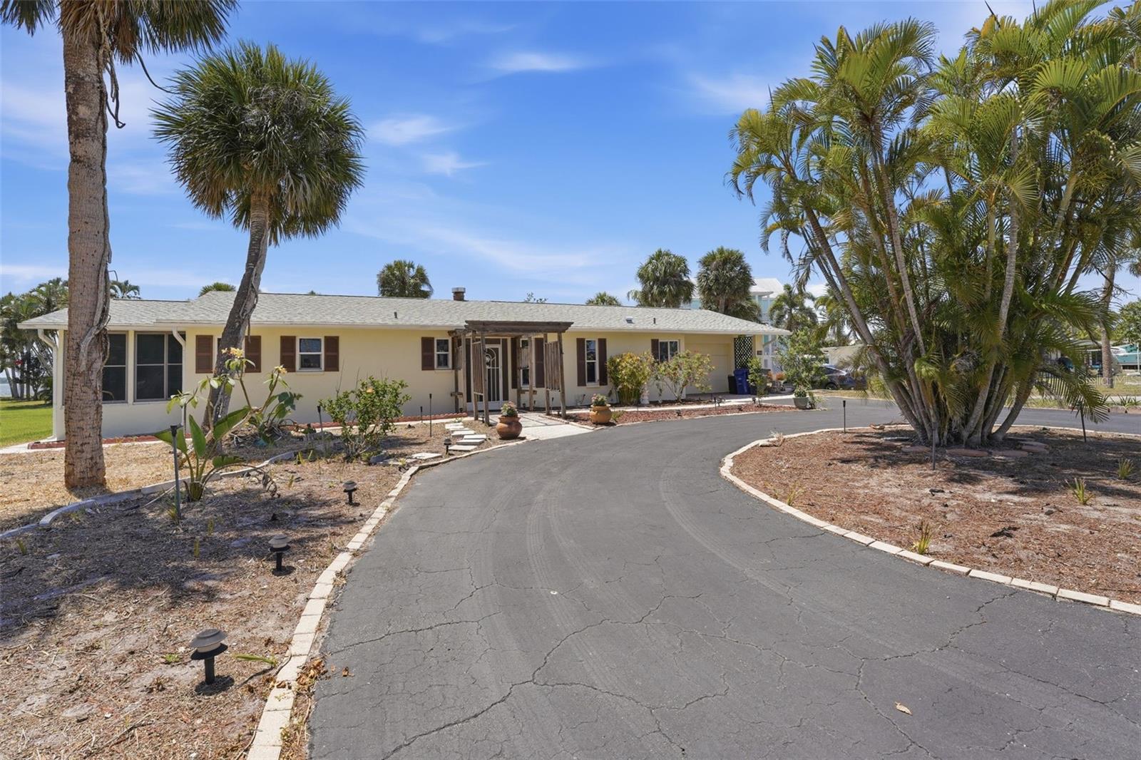 PALM GROVE IN ENGLEWOOD - Residential