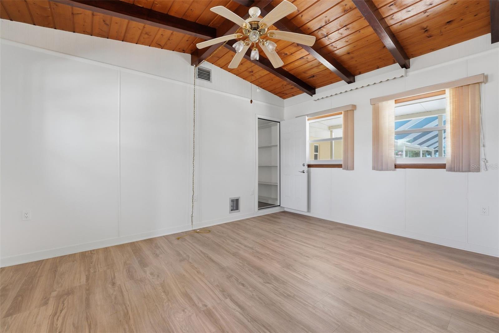 PALM GROVE IN ENGLEWOOD - Residential