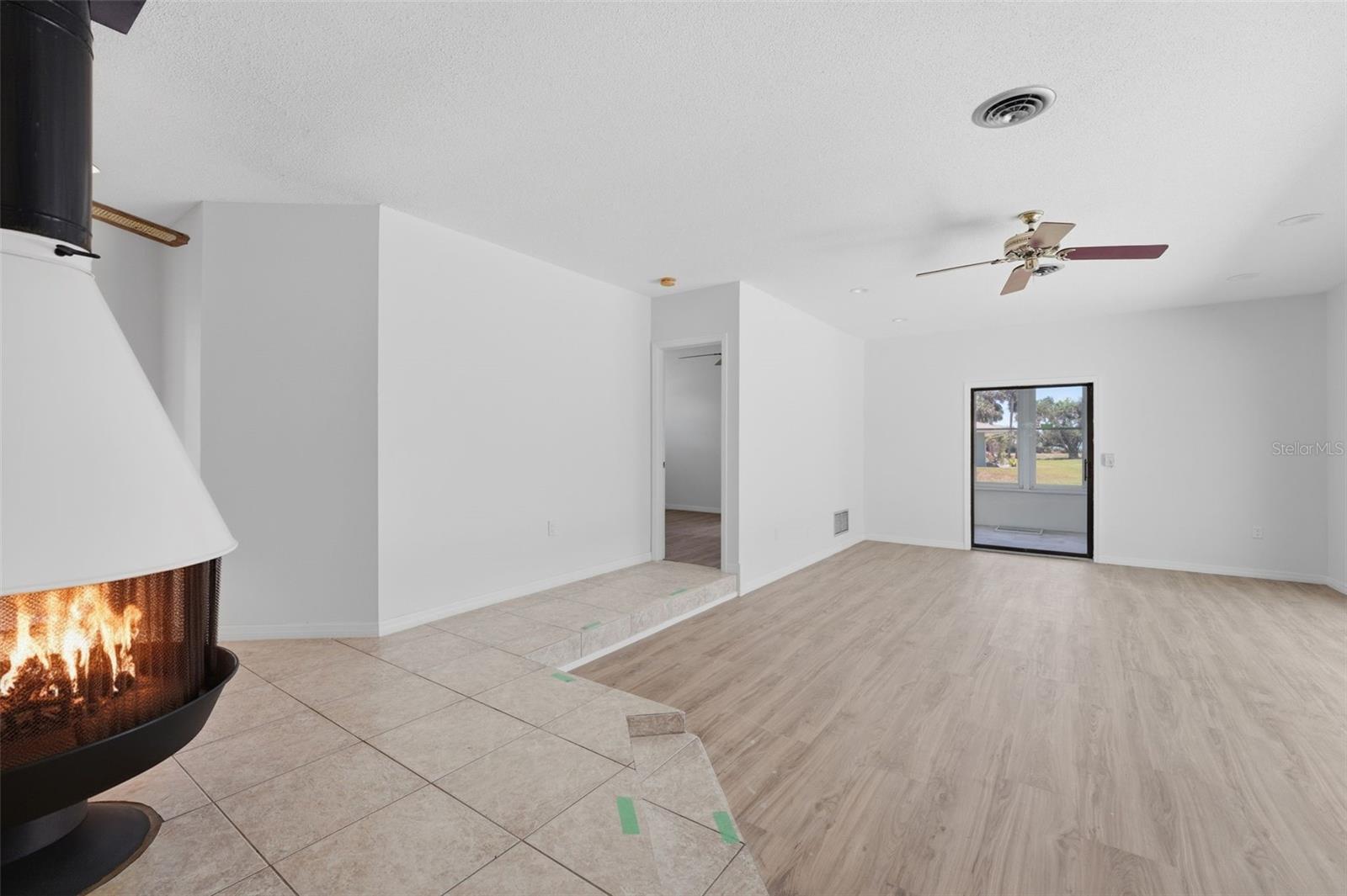 PALM GROVE IN ENGLEWOOD - Residential