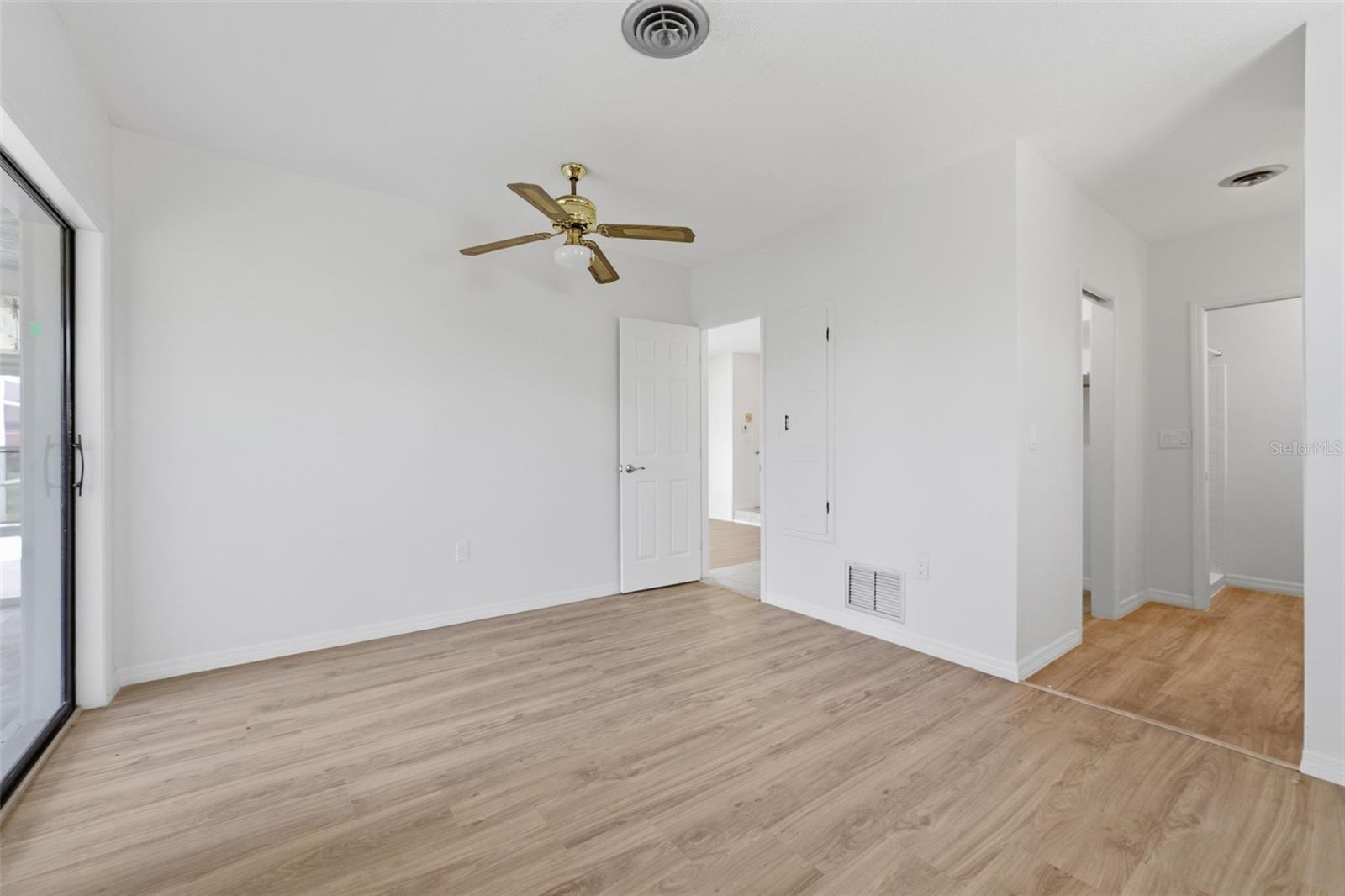 PALM GROVE IN ENGLEWOOD - Residential