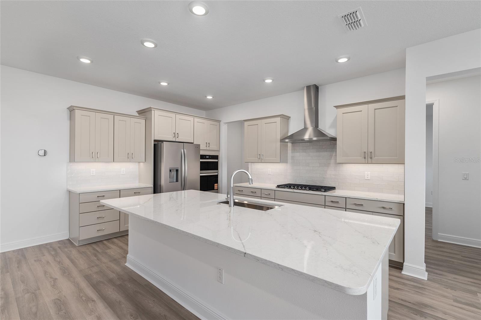 CANDLER HILLS - Residential