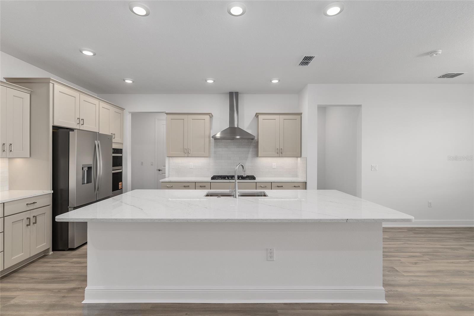 CANDLER HILLS - Residential