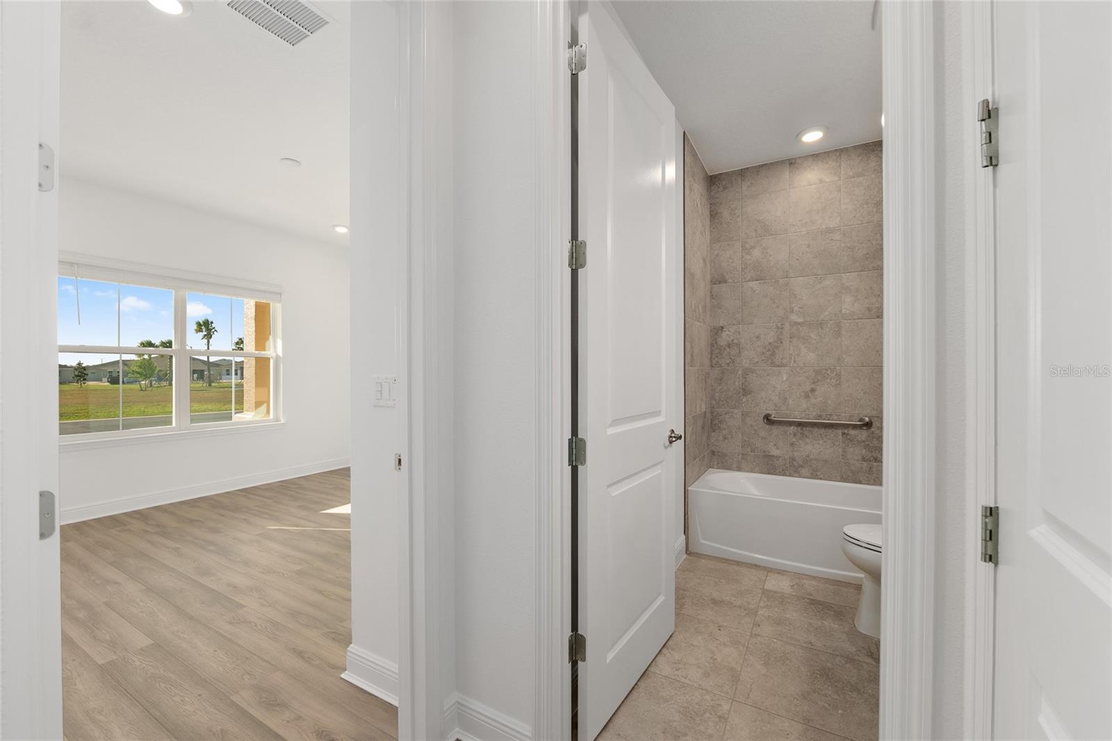 CANDLER HILLS - Residential