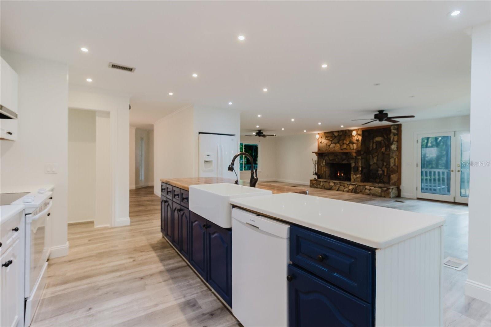 UNPLATTED - Residential