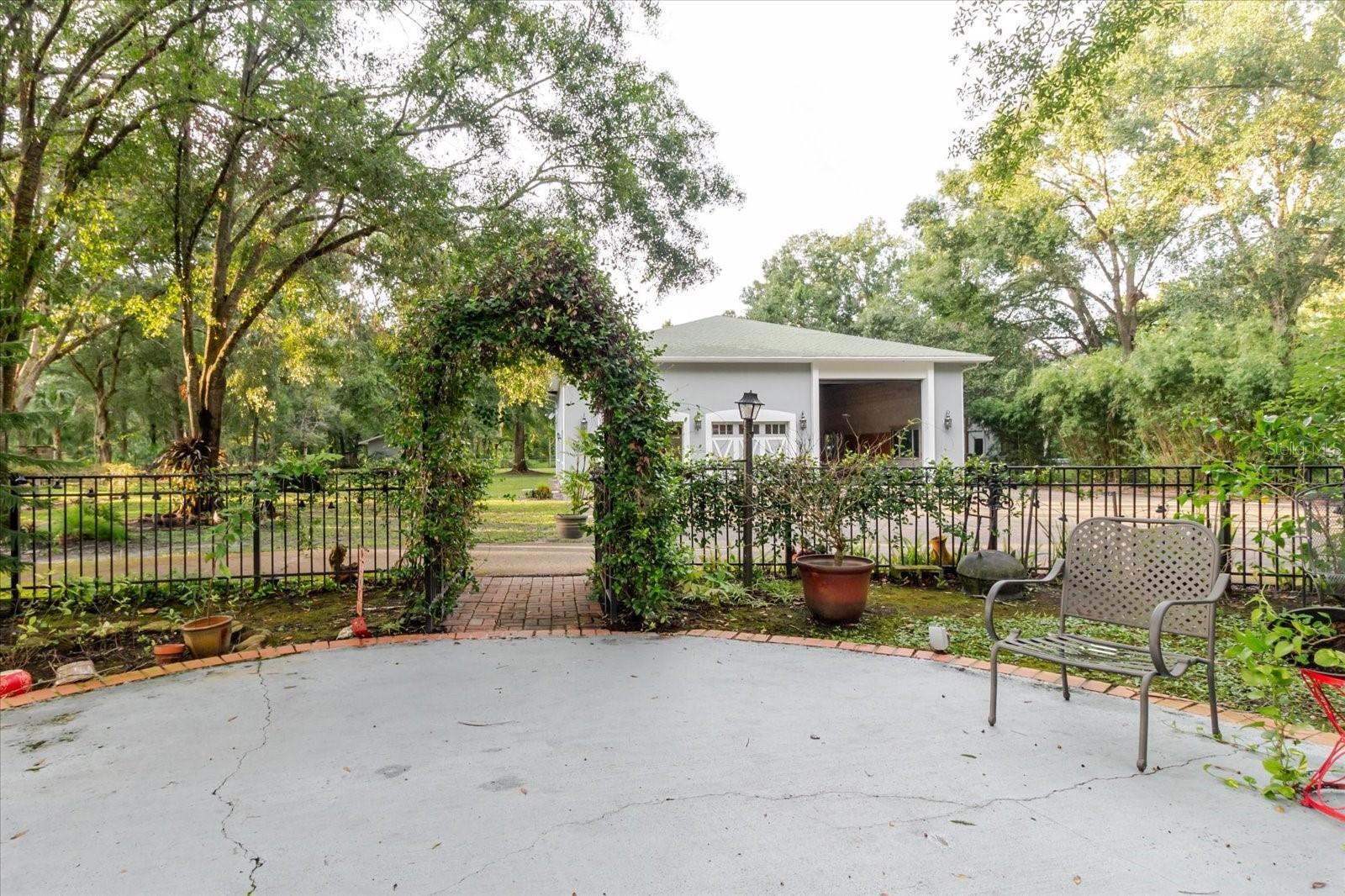 UNPLATTED - Residential